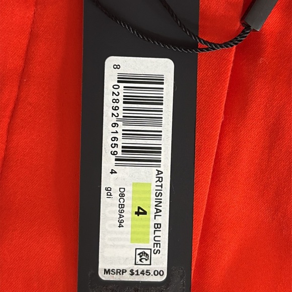 Donna Karan New York Sleeveless Sheath Dress in Grenadine - NEW - Size 4 - Picture 9 of 11